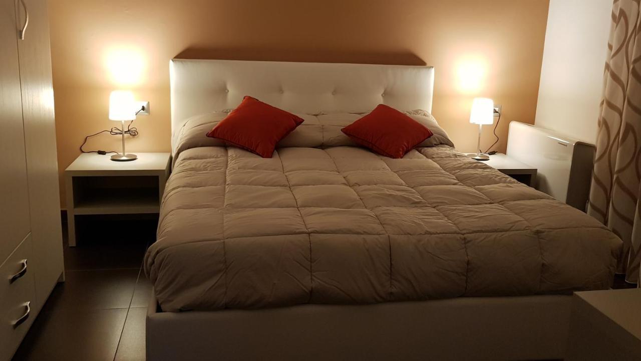 Raja Rooms Alife 外观 照片